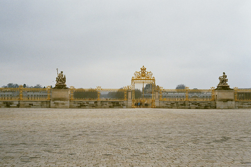 Versailles - entrance