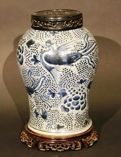 A Chinese Kangxi blue and white vase from the 18th century
