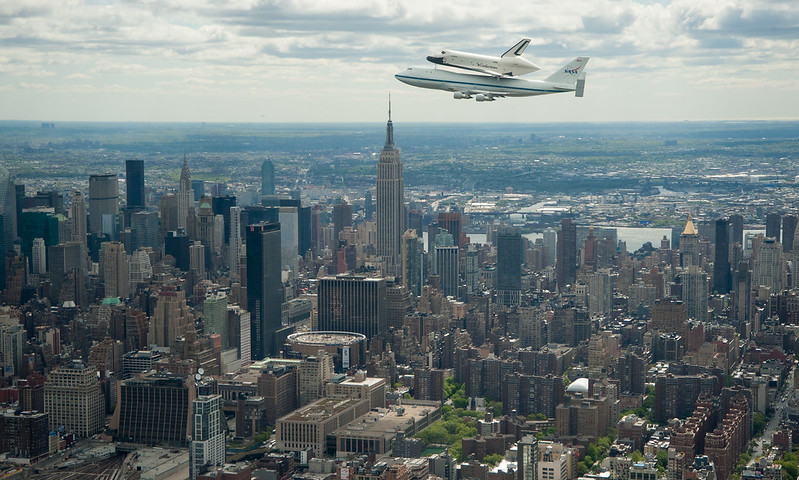 Shuttle Enterprise Flight to New York (201204270024HQ)