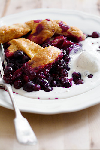 blueberry pie flaky butter crust