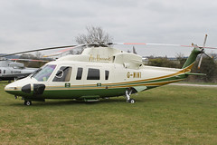 G-WIWI - 2007 build Sikorsky S-76C, at the 2012 Cheltenham Festival