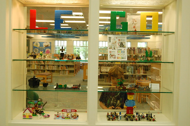 LEGO Display