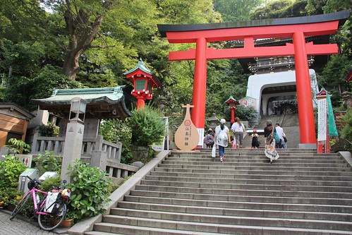 Enoshima Shrine 江島神社