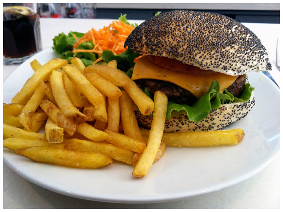Pasadena cheeseburger - Inglewood, Geneva