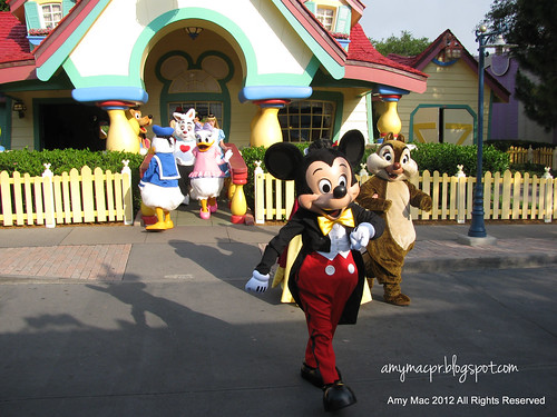 Disney Characters at Magic Kingdom