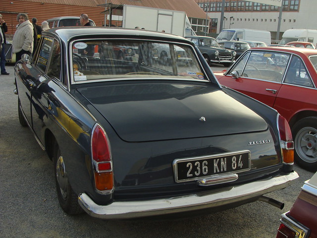 Peugeot 404 Coup 