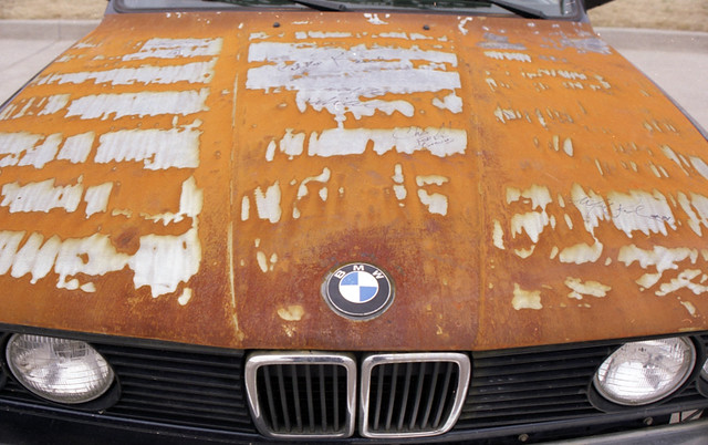Rusty BMW at Dallas' Cars Coffee 01 07 2012