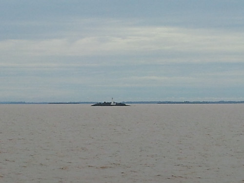 Río de la Plata, vistas a Uruguay