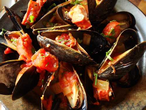 Steamed Mussels & Chorizo