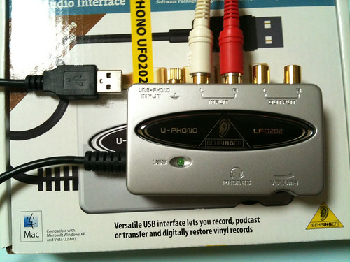 Behringer U-Phono UFO202 (USB/Audio Interface)