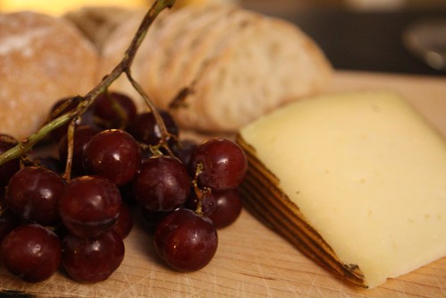Manchego with Grapes and Ciabatta