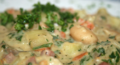 38 - Dicke Bohnen-Kartoffelpfanne / Bean potato stew - CloseUp