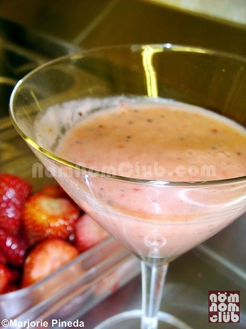 Strawberry & Kiwi Fruit Smoothie