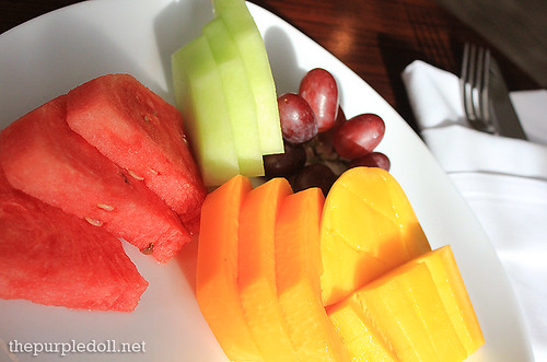 Complimentary Fruit Platter