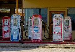 desert center pumps