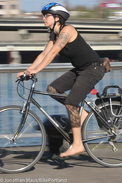People on Bikes - Waterfront Park-24