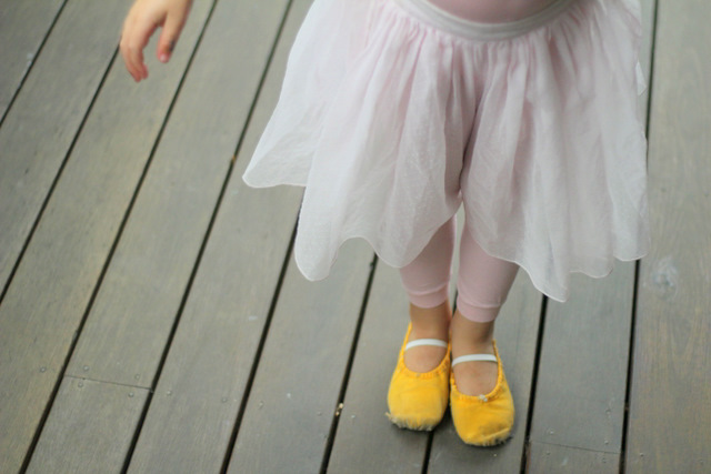 (very) pre-loved ballet shoes & pre-loved ballet skirt