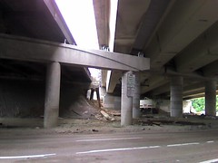 underneath I-610, Houston (by: groovehouse, creative commons license)