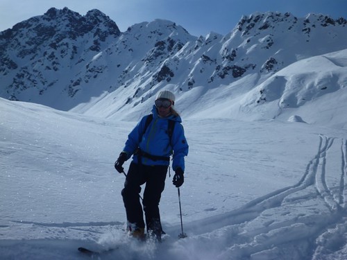 Carolyne Kauser-Abbott Article:  Interview: Isabelle Santoire Female Mountain Guide 11/03/12 (publish 26/03/12)