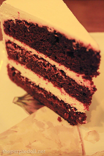 Red Velvet Cake P130