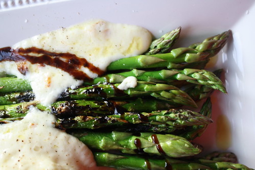 Grilled Asparagus with Broiled Mozzarella