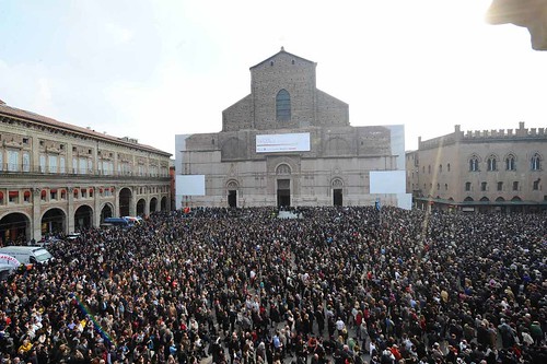 Bologna, 4 marzo 2012 - Lucio Dalla: le esequie nella basilica di San Petronio