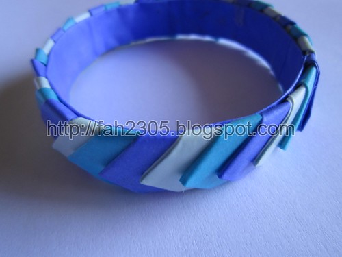 Handmade Paper Bangle (Blue Shade 2) by fah2305
