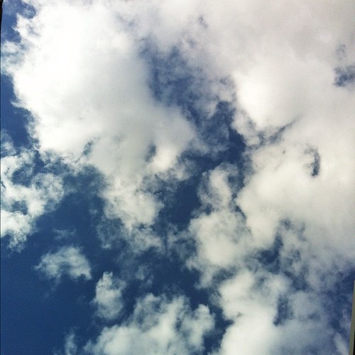 Clouds #marchphotoaday by Bracuta
