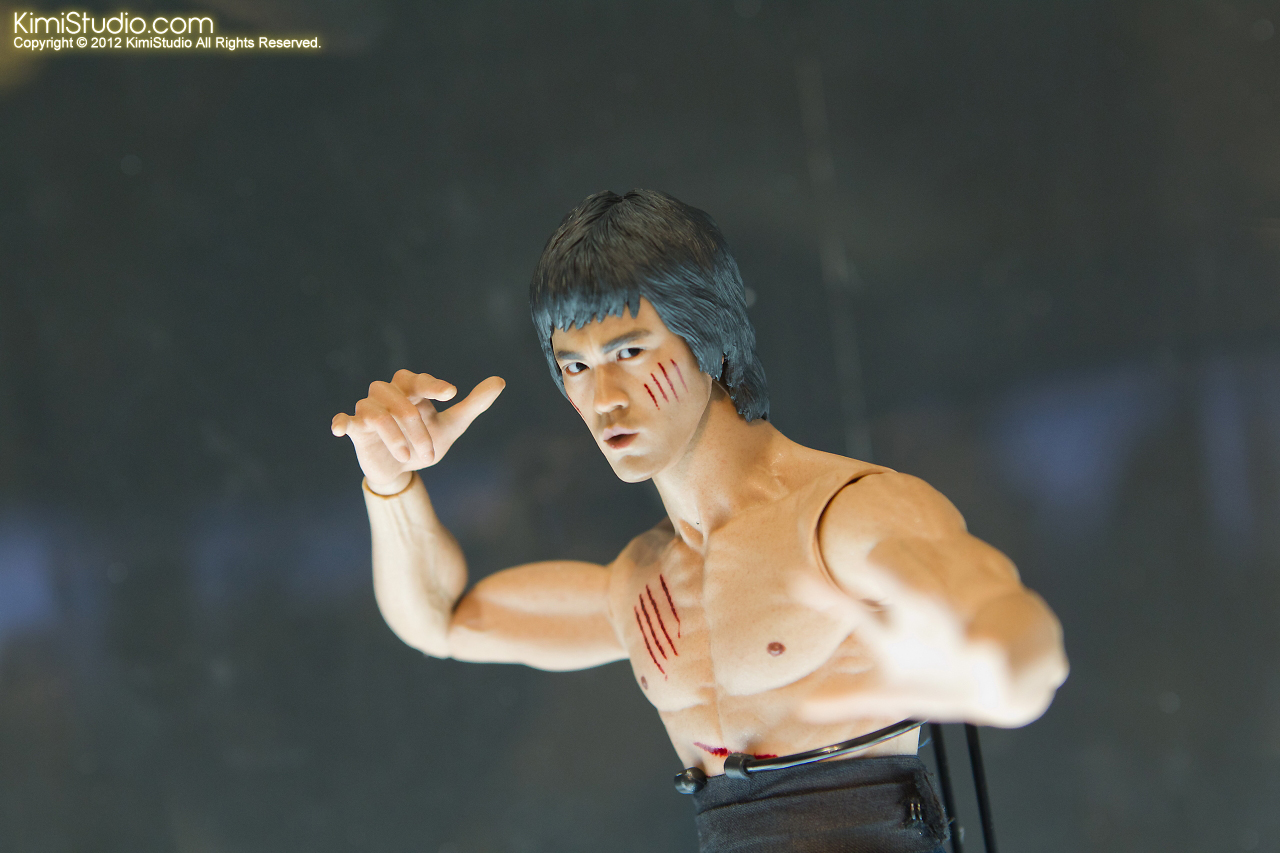 2011.11.12 HOT TOYS-024