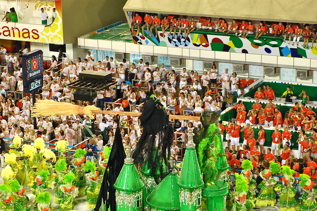 Rio's Carnival: Sao Clemente10