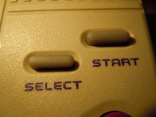 Game Fighter, Gameboy clone - select/start buttons