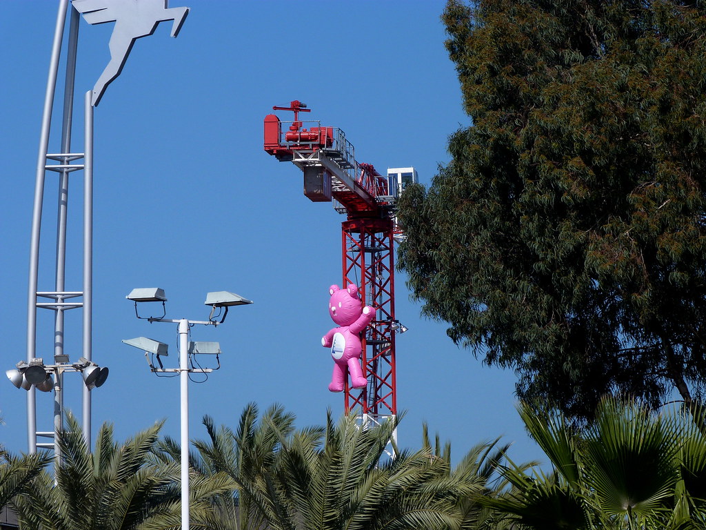 11-02-2012-crane-bear-pink