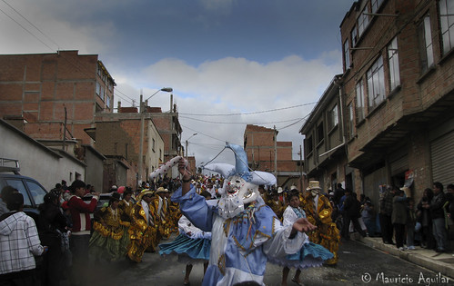 Carnaval Paceño by L. Mauricio Aguilar