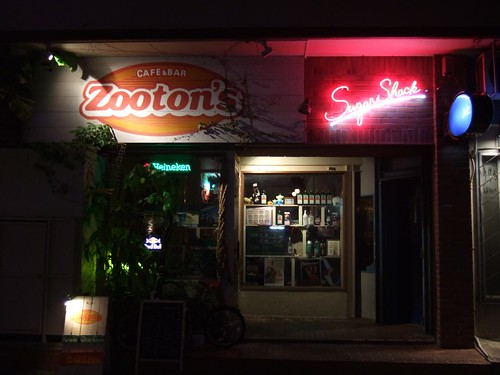 Zooton's