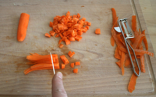 12 - Karotte schälen & schneiden / Peel & cut carrot