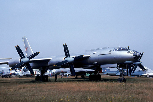 unmarked Tu-95