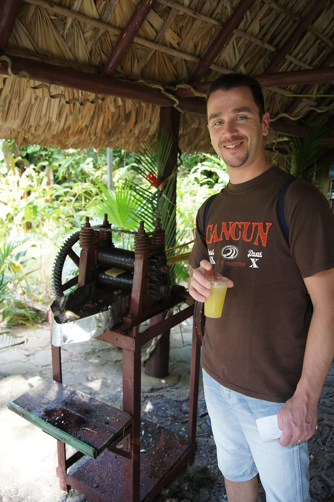 Sugar cane juice with rum, Vinales   