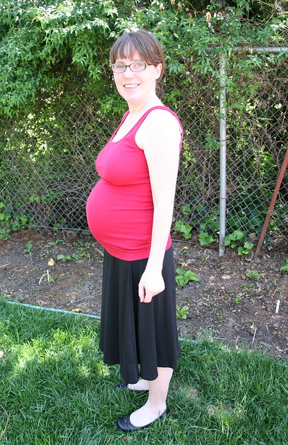 Knit maternity skirt.