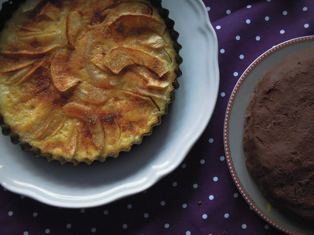 Tarte aux pommes and chocolate orange cake