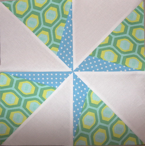 Double Pinwheel 3x6 bee paper pieced
