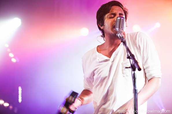 Young the Giant with Grouplove @ Stubb's, Austin 3/24/12