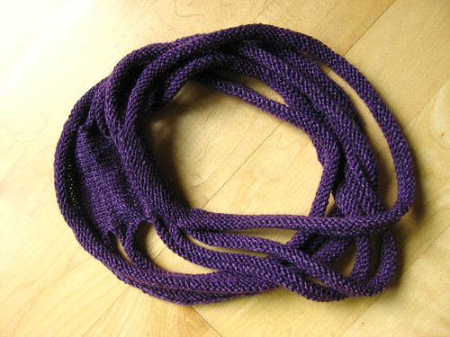 knitted necklace