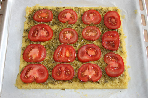18 - Mit Tomaten belegen / Add tomato slices