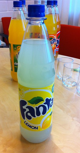 fanta - lemon 1 by softdrinkblog