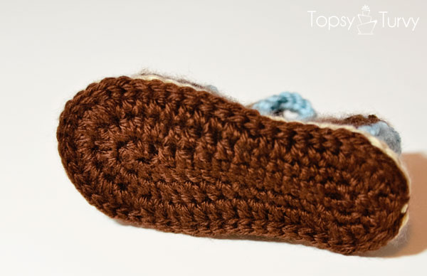 crochet-baby-sandals-bottom