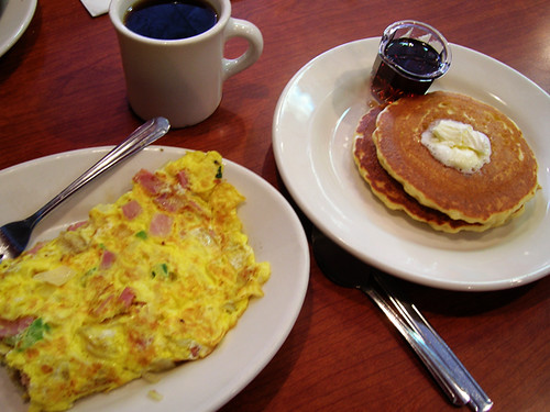 denver omelet and pancakes at hollywood grill