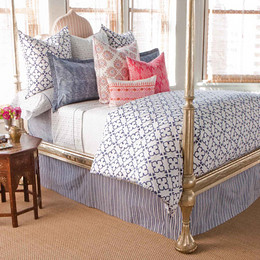 Pipal_Indigo_Bed_Sideview1m