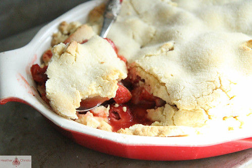 Strawberry Rhubarb Sugar Cookie Crisp