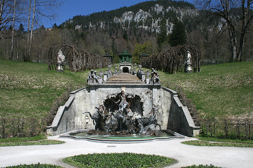 Neptunbrunnen und Kaskade - Schloß Linderhof