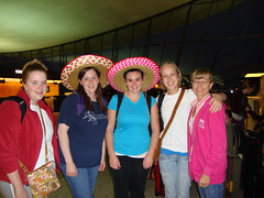Getting ready to take off for Tucson! Pictured: Jen See, Diane Nicosia, Elise Mann, Erica W., BJ Claytor